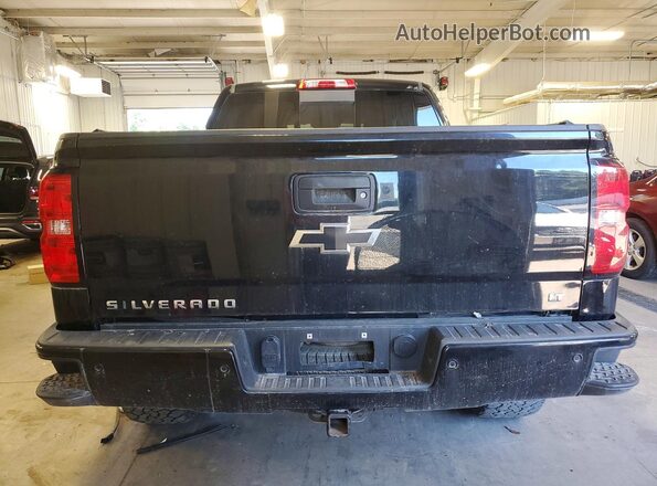 3GCUKREC2JG399462 2018 CHEVROLET SILVERADO Черный Вид сзади