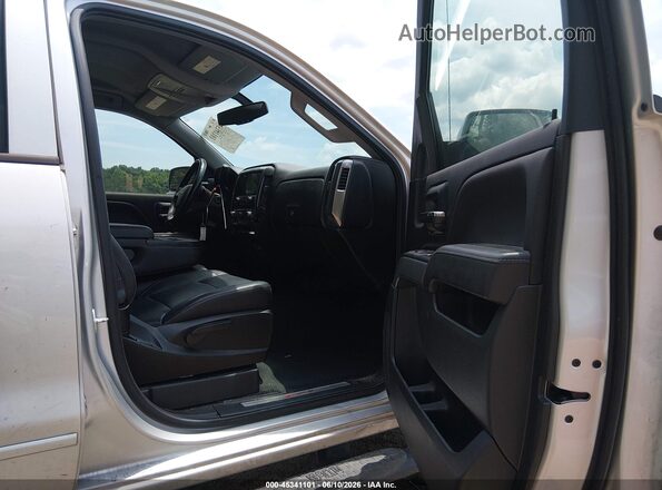 3GCUKREC2JG570985 2018 CHEVROLET SILVERADO Silver Սալոնի դիմացի տեսք