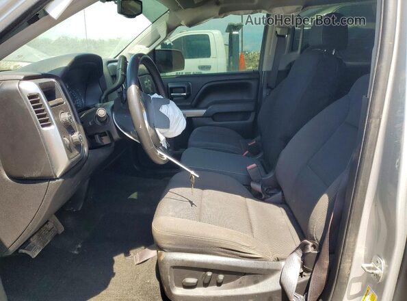 3GCUKREC3HG359272 2017 CHEVROLET SILVERADO Silver Front interior view