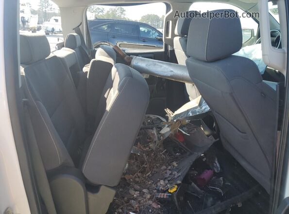 3GCUKREC3JG247030 2018 CHEVROLET SILVERADO White Vista de los asientos traseros
