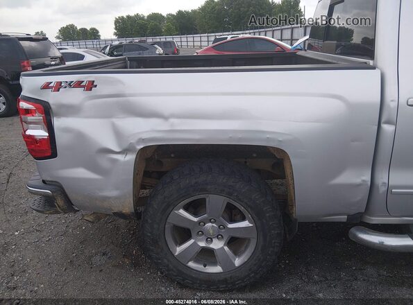 3GCUKREC3JG332773 2018 CHEVROLET SILVERADO Silver 