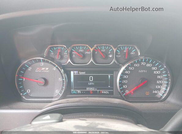 3GCUKREC4HG115727 2017 CHEVROLET SILVERADO Серебряный Вид задних сидений