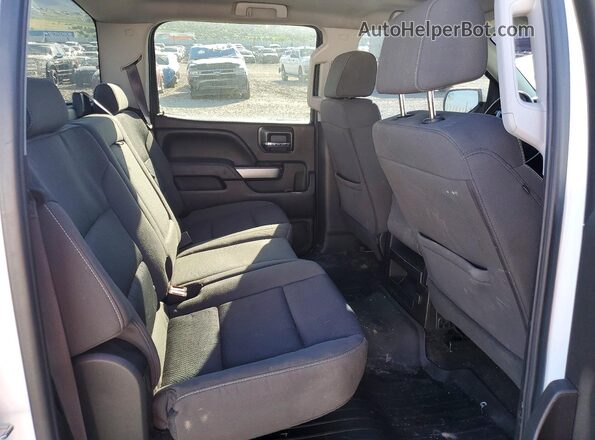 3GCUKREC4HG303258 2017 CHEVROLET SILVERADO White Вид задніх сидінь