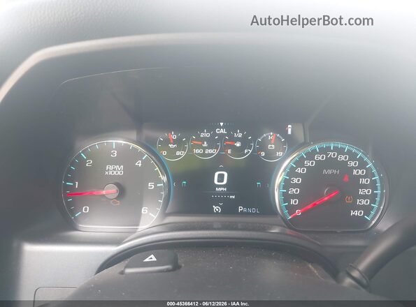 3GCUKREC4JG425849 2018 CHEVROLET SILVERADO Silver Widok tylnych siedzeń