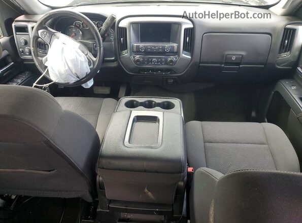 3GCUKREC5JG109537 2018 CHEVROLET SILVERADO Серебряный Вид панели приборов