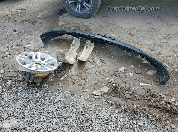 3GCUKREC5JG109537 2018 CHEVROLET SILVERADO Серебряный Вид наклейки с VIN-кодом