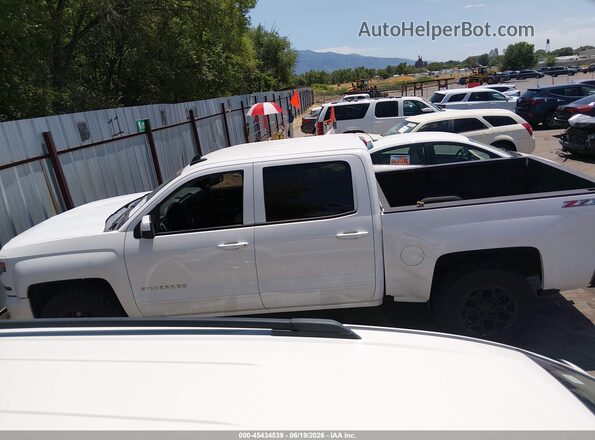 3GCUKREC6HG319588 2017 CHEVROLET SILVERADO White Widok wnętrza 360 stopni