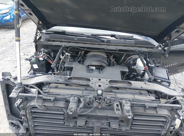 3GCUKREC6JG643937 2018 CHEVROLET SILVERADO Черный Вид сзади