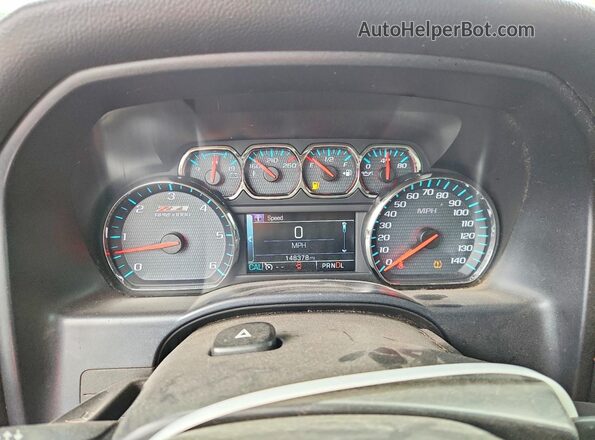 3GCUKREC8HG486079 2017 CHEVROLET SILVERADO Белый Вид щитка приборов