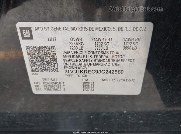 3GCUKREC9JG242589 2018 CHEVROLET SILVERADO Black Widok komory silnika