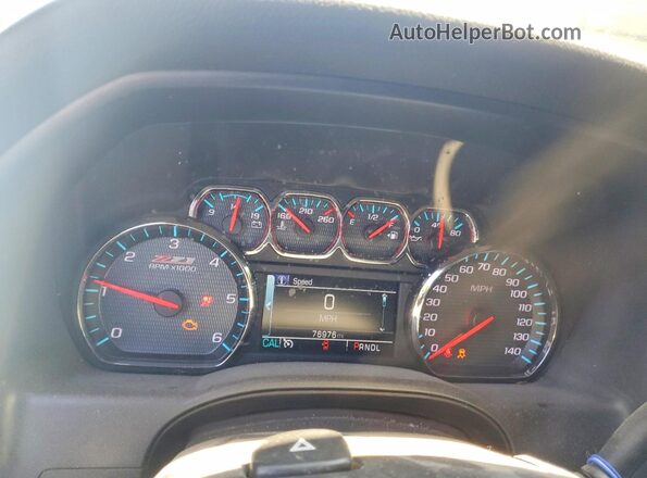 3GCUKREC9JG548899 2018 CHEVROLET SILVERADO Red Vista del cuadro de instrumentos