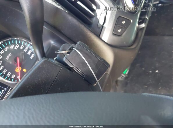 3GCUKRECXJG102647 2018 CHEVROLET SILVERADO Silver წინა პანელის ხედი