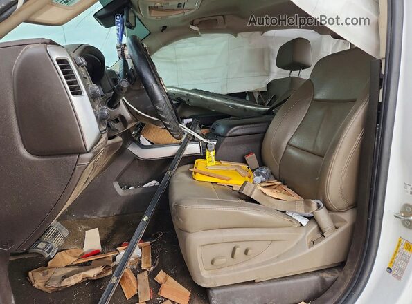 3GCUKSEC0GG292927 2016 CHEVROLET SILVERADO White Front interior view