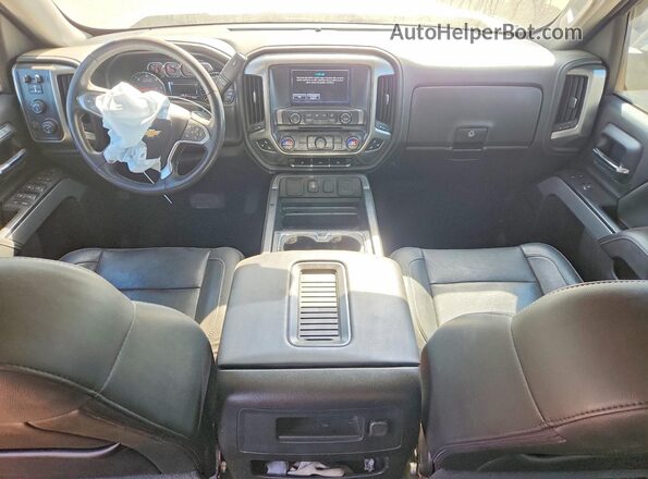 3GCUKSEC8JG323865 2018 CHEVROLET SILVERADO Charcoal Առջևի վահանակի տեսք