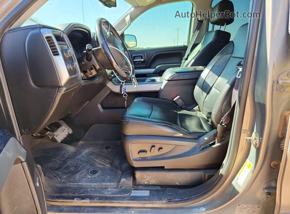 3GCUKSEC9HG355315 2017 CHEVROLET SILVERADO Серый Вид салона спереди