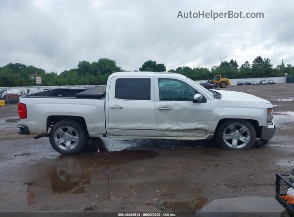 3GCUKSEC9JG356650 2018 CHEVROLET SILVERADO White Vista interior trasera