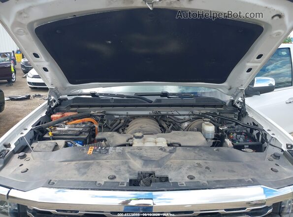 3GCUKSER5JG269283 2018 CHEVROLET SILVERADO White Rear view