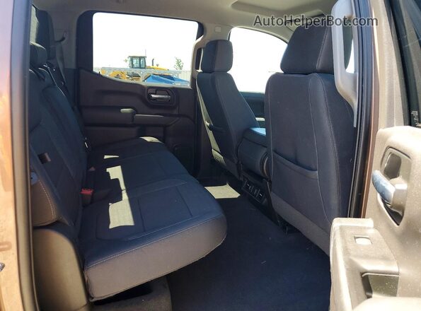 3GCUYDED2KG267703 2019 CHEVROLET SILVERADO Brown Вид задніх сидінь