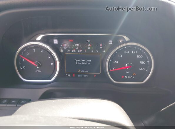 3GCUYHEL1NG161083 2022 CHEVROLET SILVERADO Red Widok tylnych siedzeń