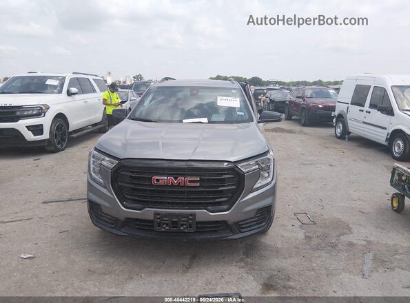 3GKALMEG5RL264148 2024 GMC TERRAIN Silver Widok deski rozdzielczej