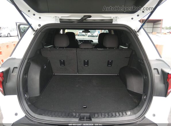 3GKALMEG9SL294761 2025 GMC TERRAIN White 