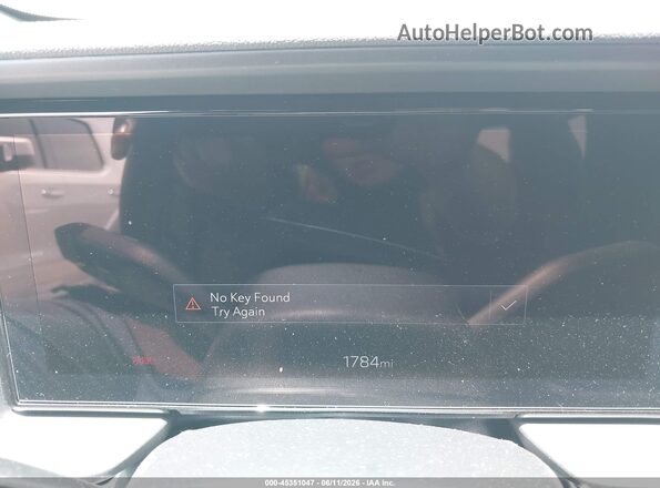 3GKALMEG9TL470001 2026 GMC TERRAIN White Widok tylnych siedzeń