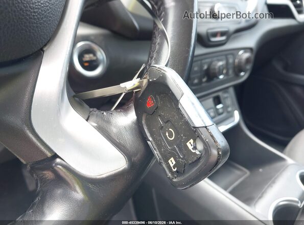 3GKALMEV2JL239193 2018 GMC TERRAIN Silver Widok deski rozdzielczej