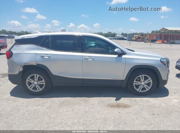 3GKALMEV4JL400529 2018 GMC TERRAIN Silver Rear interior view
