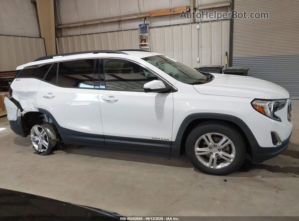3GKALMEV5KL361550 2019 GMC TERRAIN White Rear interior view