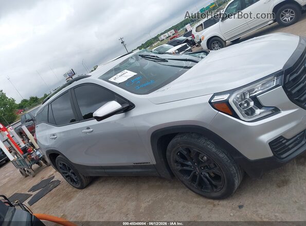 3GKALMEV5NL234012 2022 GMC TERRAIN Серебряный Вид задней части салона