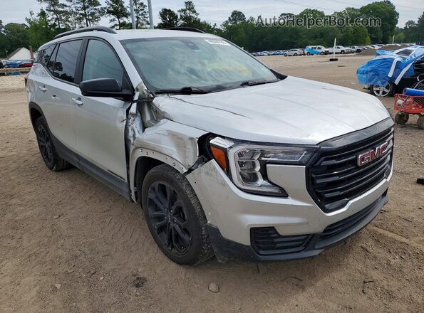 3GKALMEV7NL276570 2022 GMC TERRAIN Silver Delantero derecho