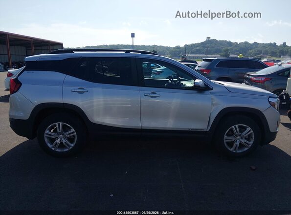 3GKALMEV8ML402269 2021 GMC TERRAIN Silver Rear interior view