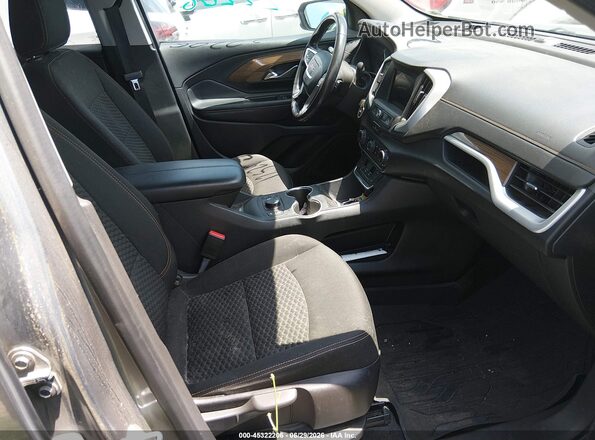 3GKALMEV9LL145718 2020 GMC TERRAIN Gray Вид салону спереду
