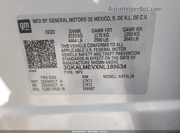 3GKALMEVXNL189634 2022 GMC TERRAIN Silver Vista del compartimento del motor