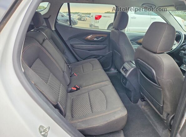 3GKALMEX8JL143442 2018 GMC TERRAIN White Սալոնի հետևի տեսք