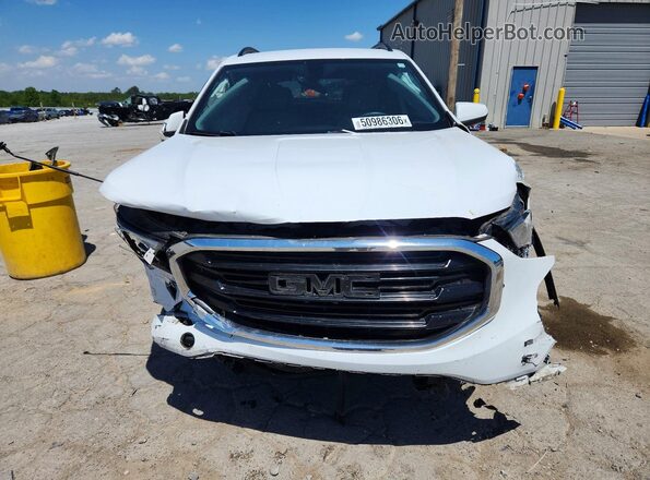 3GKALMEX9JL123832 2018 GMC TERRAIN White Front view
