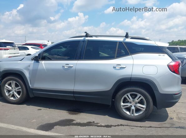 3GKALNEUXJL192993 2018 GMC TERRAIN Silver Widok wnętrza 360 stopni
