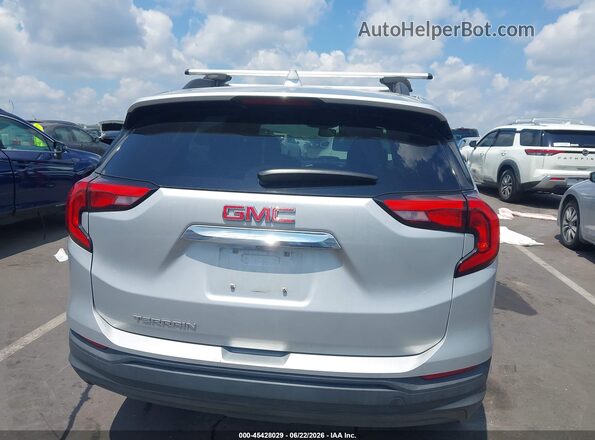 3GKALNEUXJL192993 2018 GMC TERRAIN Silver 