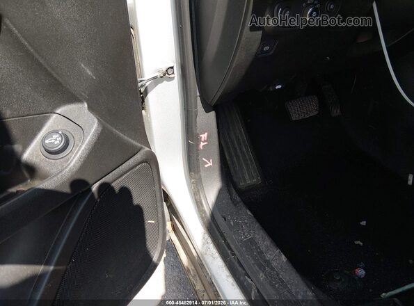 3GKALPEV0NL161472 2022 GMC TERRAIN Silver Դիմացի տեսք
