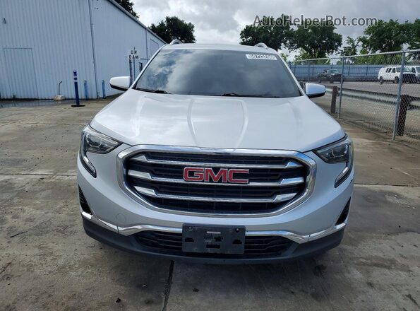 3GKALPEV1KL180575 2019 GMC TERRAIN Silver Widok z przodu
