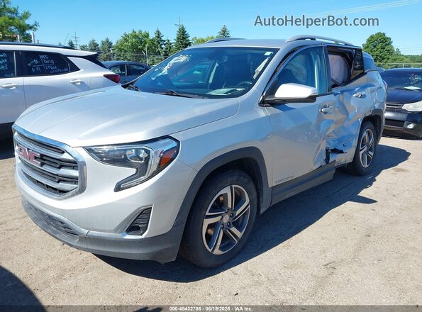 3GKALPEV1KL247367 2019 GMC TERRAIN Silver Vista tres cuartos delantera izquierda