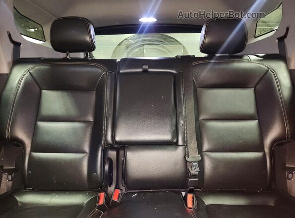 3GKALPEV4KL221765 2019 GMC TERRAIN White Vista de los asientos traseros