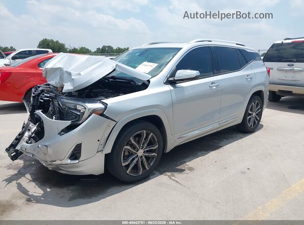 3GKALSEX1JL304296 2018 GMC TERRAIN Silver Vista tres cuartos delantera izquierda