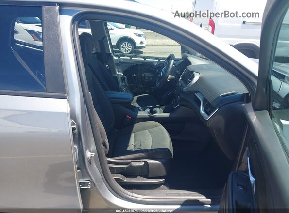 3GKALTEG4RL386641 2024 GMC TERRAIN Silver Widok wnętrza z przodu
