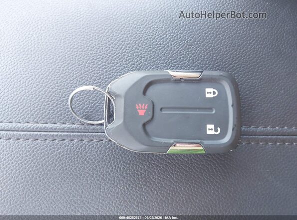 3GKALTEG4RL386641 2024 GMC TERRAIN Silver Widok deski rozdzielczej