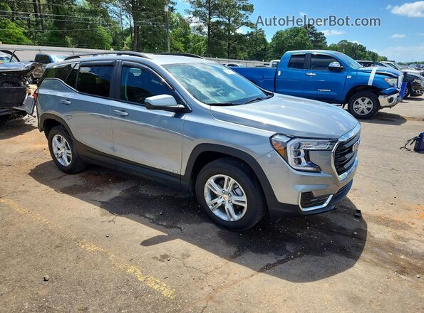 3GKALTEG8RL317922 2024 GMC TERRAIN Серебряный Передняя правая четверть