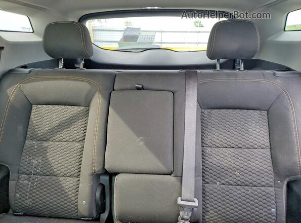 3GKALTEV7ML308832 2021 GMC TERRAIN Silver Widok tylnych siedzeń