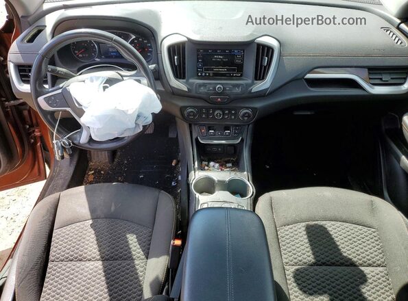 3GKALTEV8KL325720 2019 GMC TERRAIN Brown Widok deski rozdzielczej
