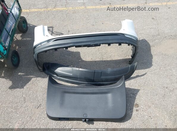 3GKALTEV9LL187462 2020 GMC TERRAIN White Instrument cluster view