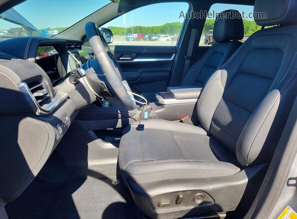 3GKALUEG2SL248687 2025 GMC TERRAIN Silver Vista interior delantera